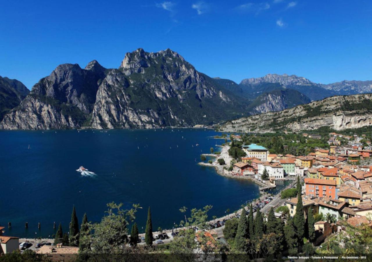 Casa Zanoni Appartement Torbole Sul Garda Buitenkant foto